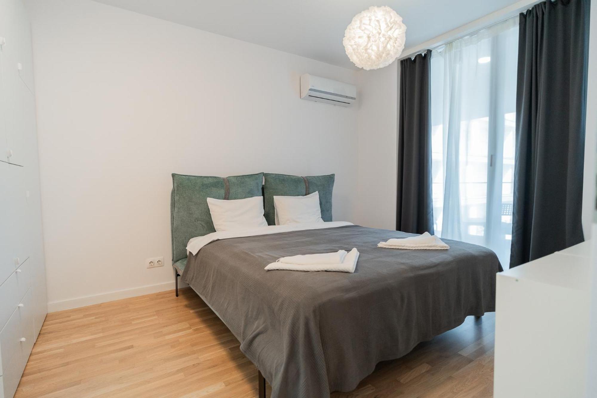 Lagoon Park Apartments With Beach View Bucharest Exterior photo