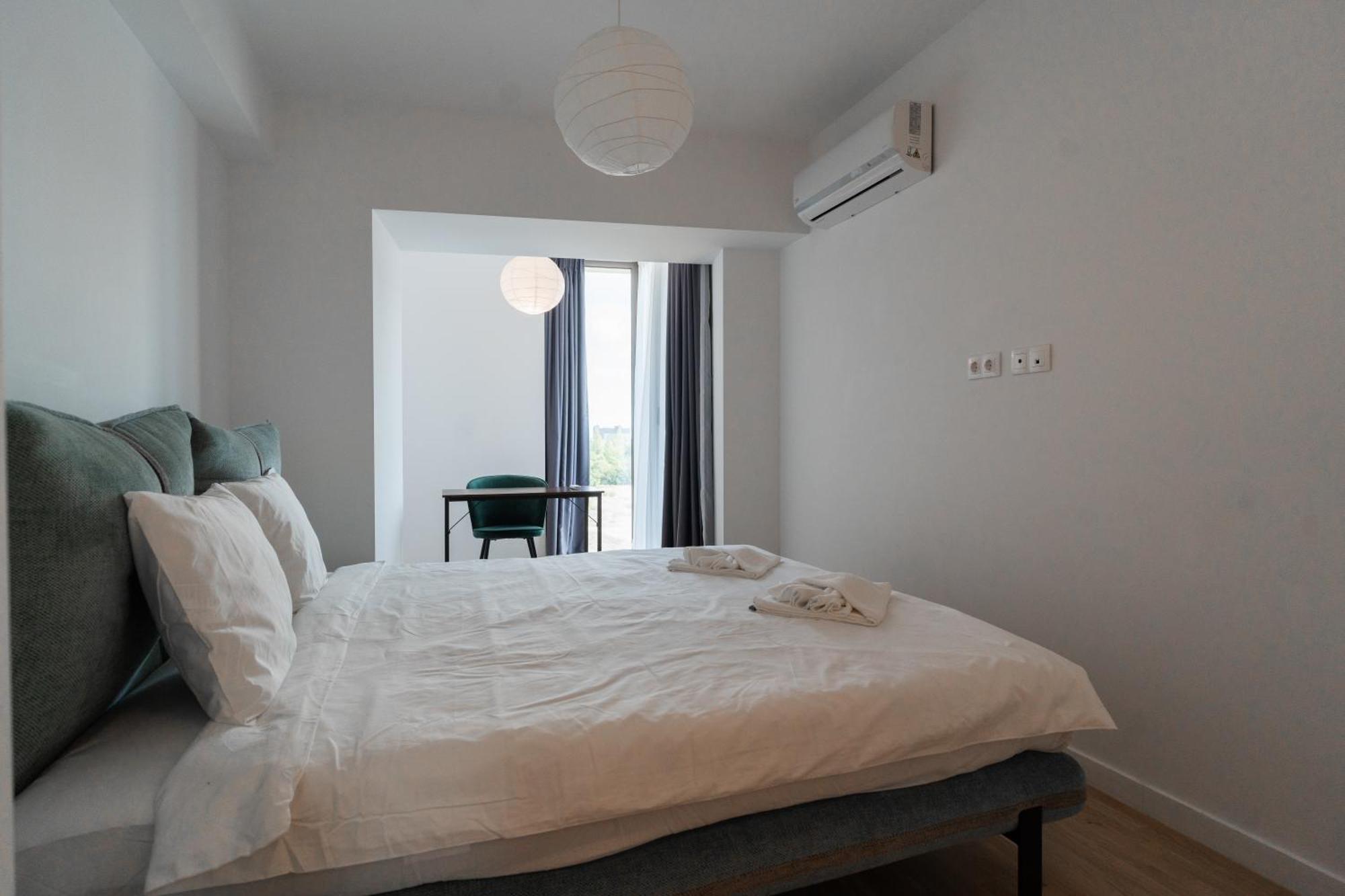 Lagoon Park Apartments With Beach View Bucharest Exterior photo